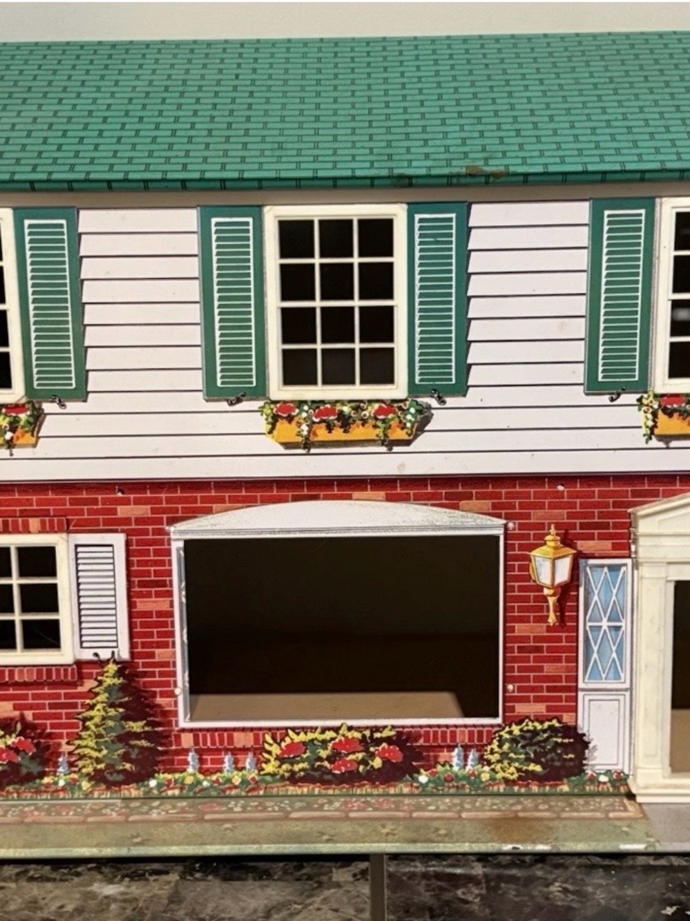 Festive Holiday Dollhouse Facade Panel in Teal and Red